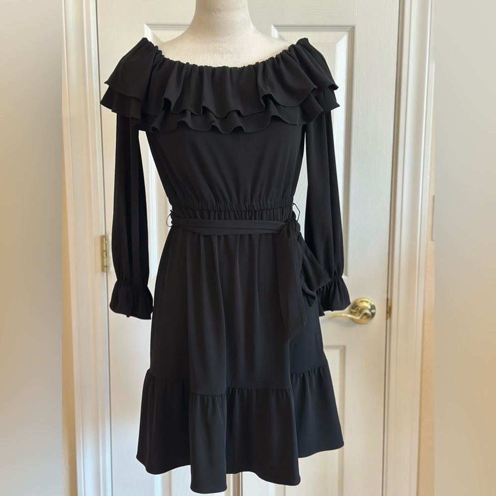 Michael Kors Ruffled dress